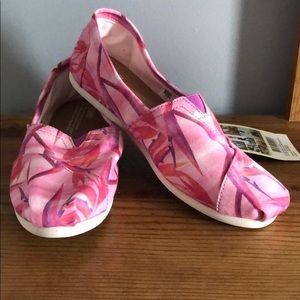 Birds of Paradise Canvas Toms